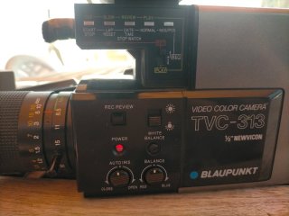 Grabador VHS Blaupunkt RTX-260 y cámara TVC-313