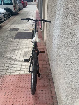 Bicicleta de Montaña Negra