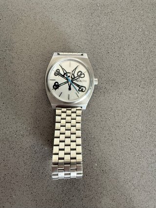 Reloj Nixon Plata y Negro