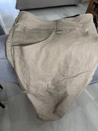 Pantalón corto cargo gris hombre
