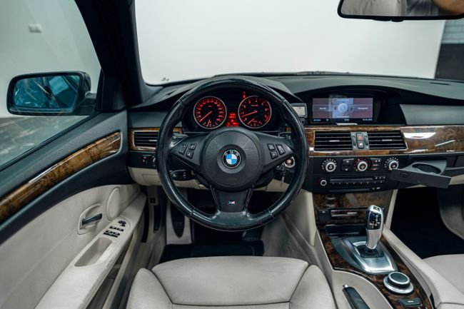 BMW Serie 5 2007, foto 13