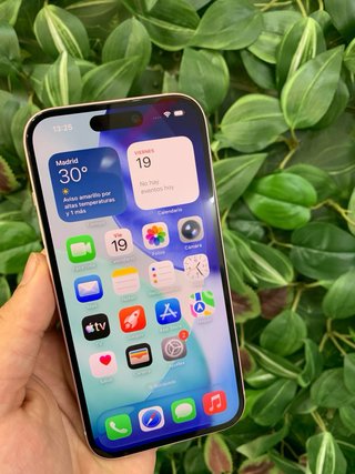 iPhone 15 128GB