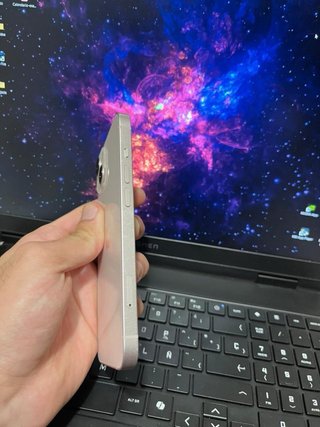 iPhone 13 Blanco 94% de bateria