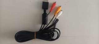 Cargador y cable a televisión de PS2