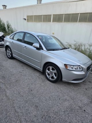 Volvo S40 2012