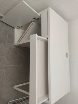 Escritorio moderno blanco y gris