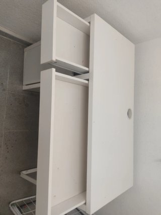 Escritorio moderno blanco y gris