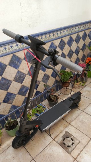 Patinete Eléctrico Navee N50