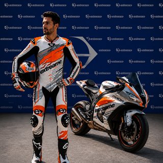 TRAJES DE MOTO A MEDIDA Y PERSONALIZADOS