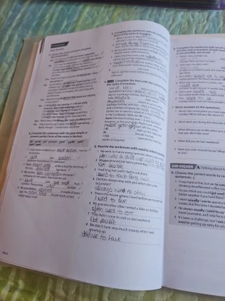 FUTURE PROSPECTS 1 Student's book: libro de tex...