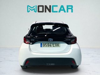 Toyota Yaris 2021