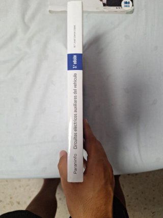 Circuitos eléctricos auxiliares del vehículo 3....