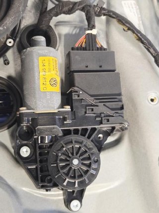 1j4839730g elevalunas trasero volkswagen golf 3804