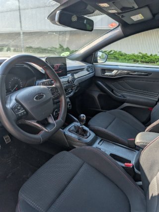Ford Focus ST Line