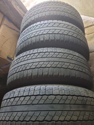 Neumáticos ocasion 255 70r15c goodyear