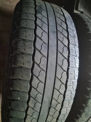 Neumáticos ocasion 255 70r15c goodyear