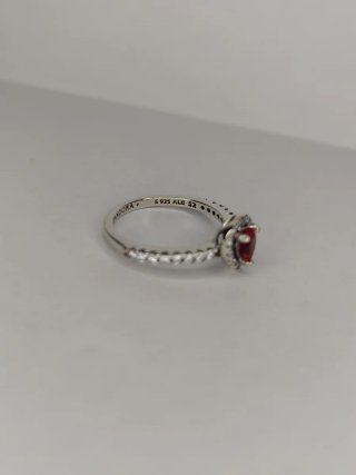Anillo Pandora Corazón Rojo S925