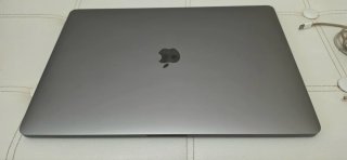 Macbook pro 2016 15" impecable i7 16gb SOLO HOY