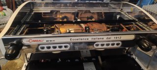 Máquina de café industrial La Cimbali