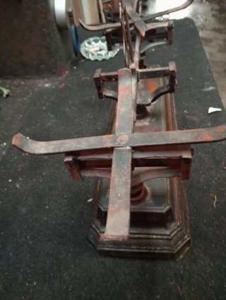 Balanza antigua 10 kg