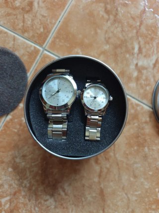 Reloj BBVA Aguja Plata