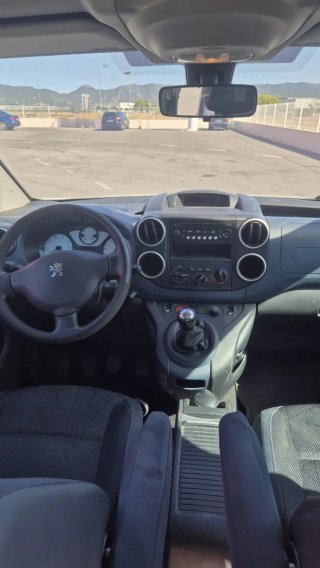 Peugeot Partner 2011