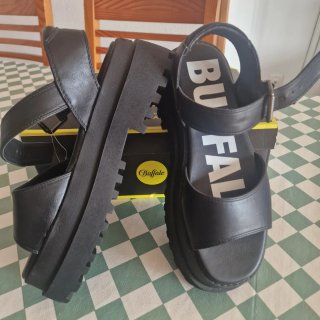 Sandalias plataforma negras