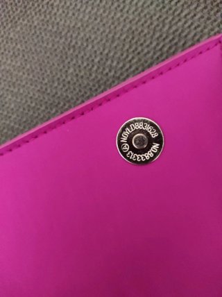 Pochette fucsia Primadonna con catena