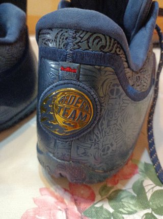 ESPECTACULARES Zapatillas Nike LeBron Azul y Dorad