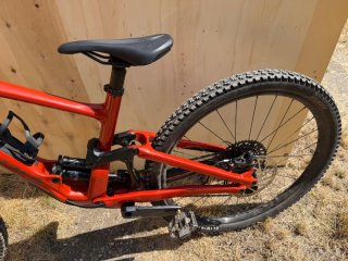 Specialized Enduro Comp Carbon 29  2024 enduro mtb
