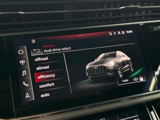 Audi SQ8 TFSI 507CV 2022