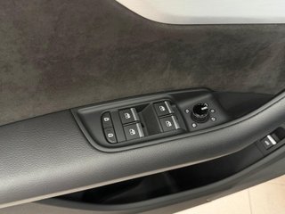 Audi SQ8 TFSI 507CV 2022