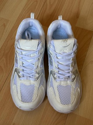 New Balance 530 Plata y Blanco talla 39 Nuevas