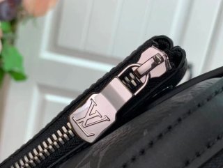 Louis Vuitton Trio Messenger Eclipse