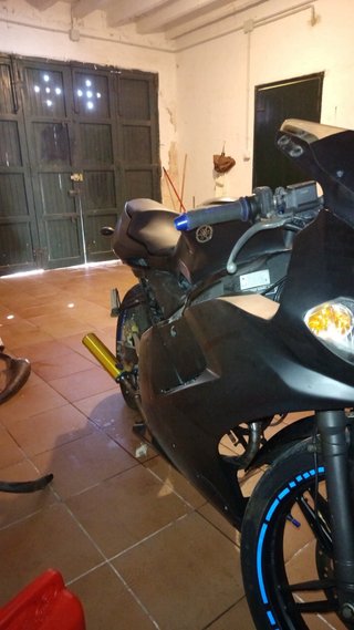 Yamaha TZR 50 Negra