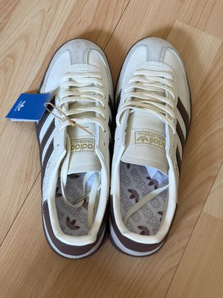 Adidas Spezial Beige/Marrón Talla 39 1/3 NUEVAS
