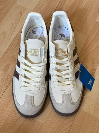 Adidas Spezial Beige/Marrón Talla 39 1/3 NUEVAS