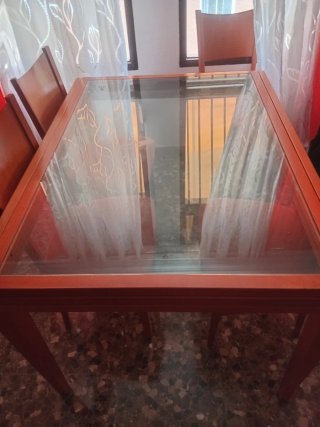 Mesa de comedor cristal y madera