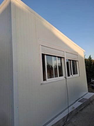 Caseta modular a medida