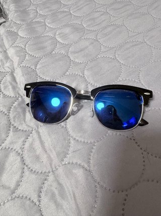 Gafas de sol polarizadas azules