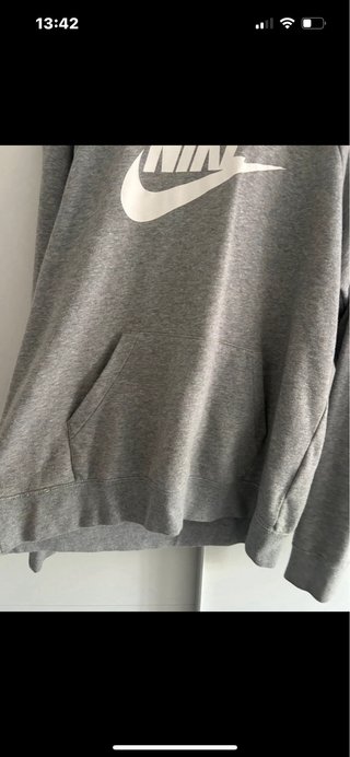Sudadera Nike Gris