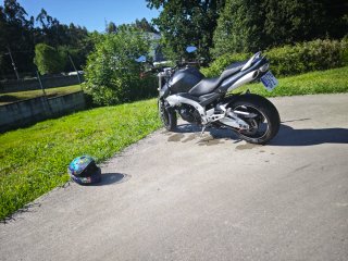 Suzuki GSR600