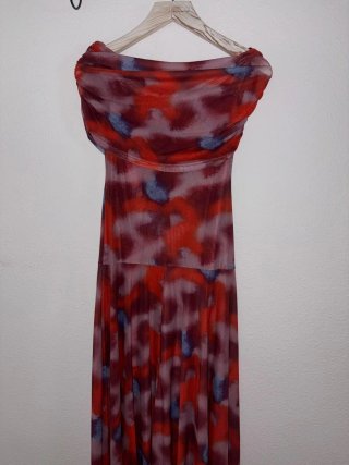 Vestido largo asimétrico estampado