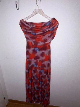 Vestido largo asimétrico estampado
