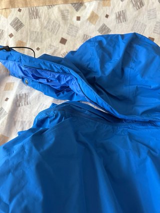 Chaqueta de plumas y plumón técnica - impermeable