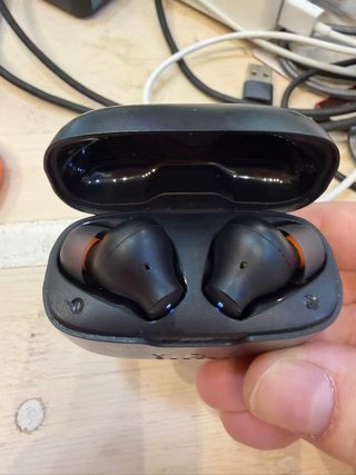 Auriculares JBL Tune 235 NC Negros