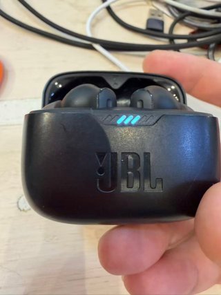Auriculares JBL Tune 235 NC Negros