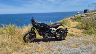 Ducati Scrambler Cafe Race