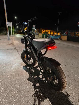 Bicicleta Eléctrica V20 Mini Fat Bike