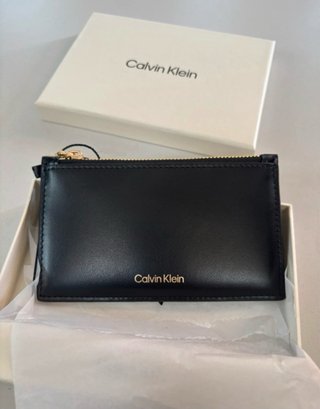 Tarjetero Calvin Klein Negro y Dorado